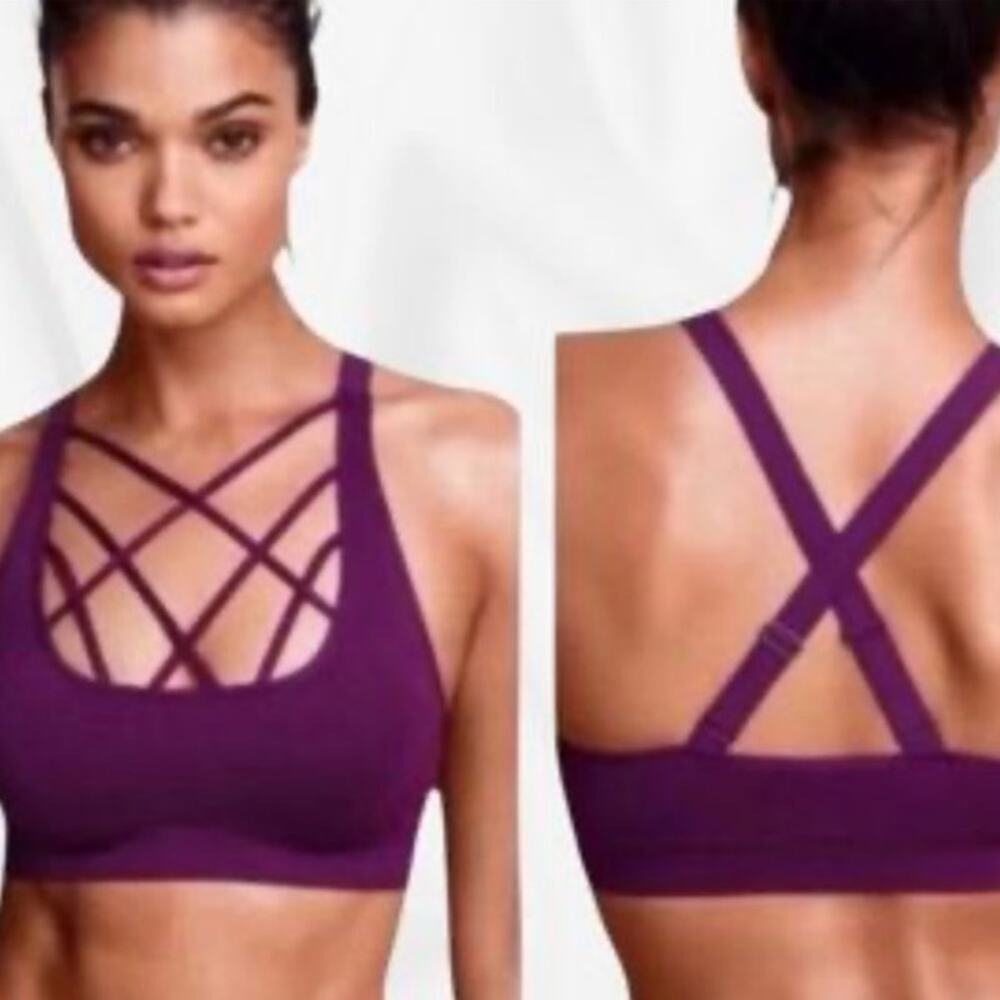 Victoria’s Secret Sport Strappy Front Purple Bra size M